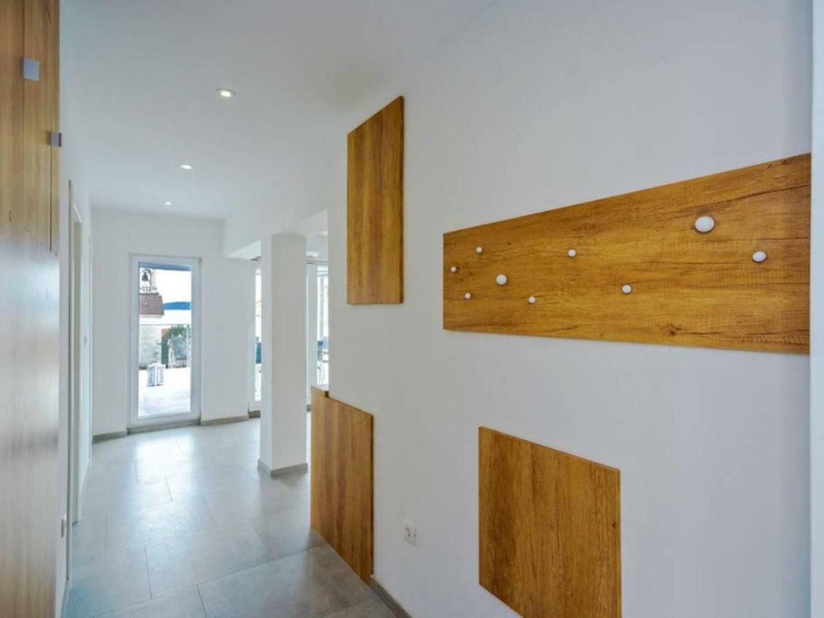 Castello Apartment Kastela