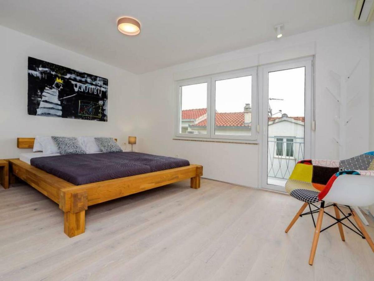 Castello Apartment