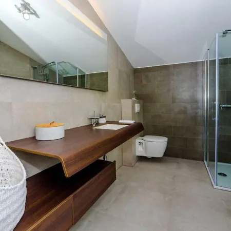 Apartments Villa Castello Kaštela Exteriér fotografie
