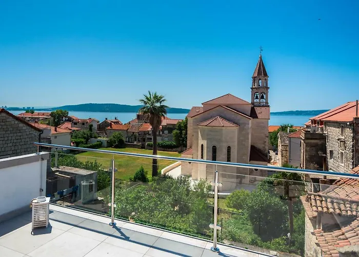 Apartments Villa Castello